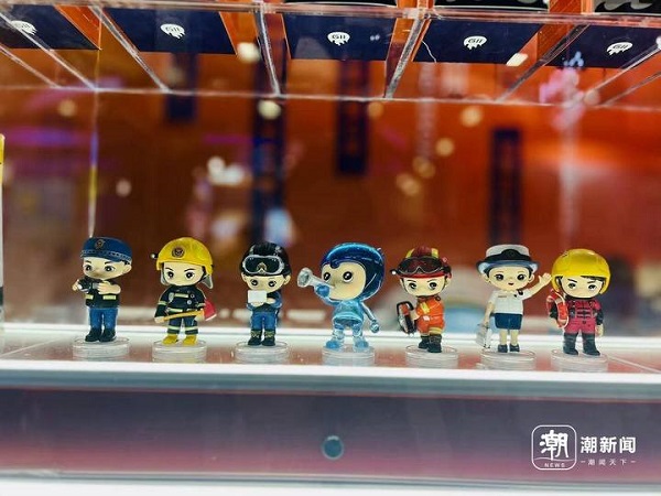 Firefighting blind boxes ignite youth interest at animation festival