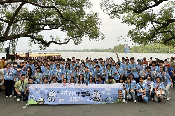 Olympic champion Vivian Kong leads Hong Kong youth delegation to Hangzhou