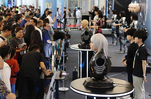 China's humanoid robots advance automation