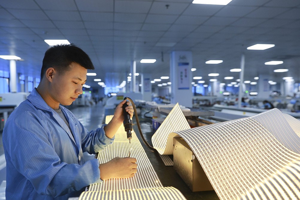 China's SMEs gain vitality, resilience