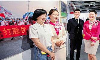 Photo exhibition shows Zhejiang's efforts in epidemic control 