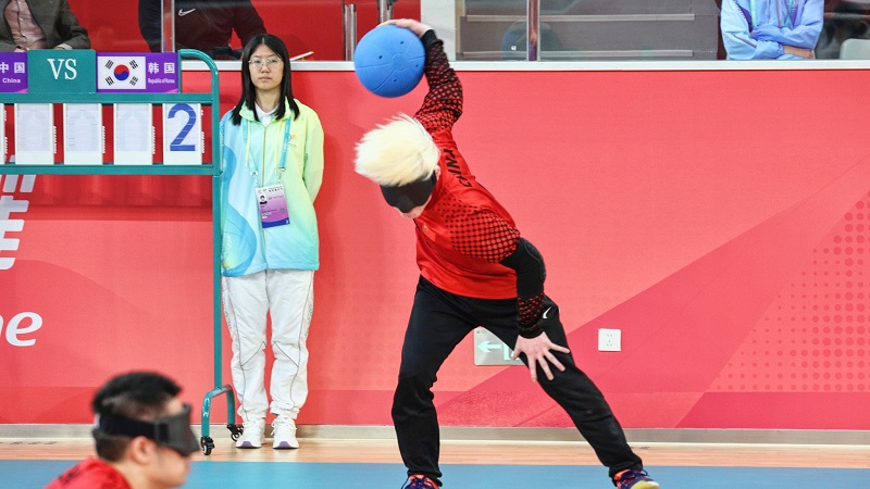 Love, courage enable goalball player Hu Mingyao to overcome hardships